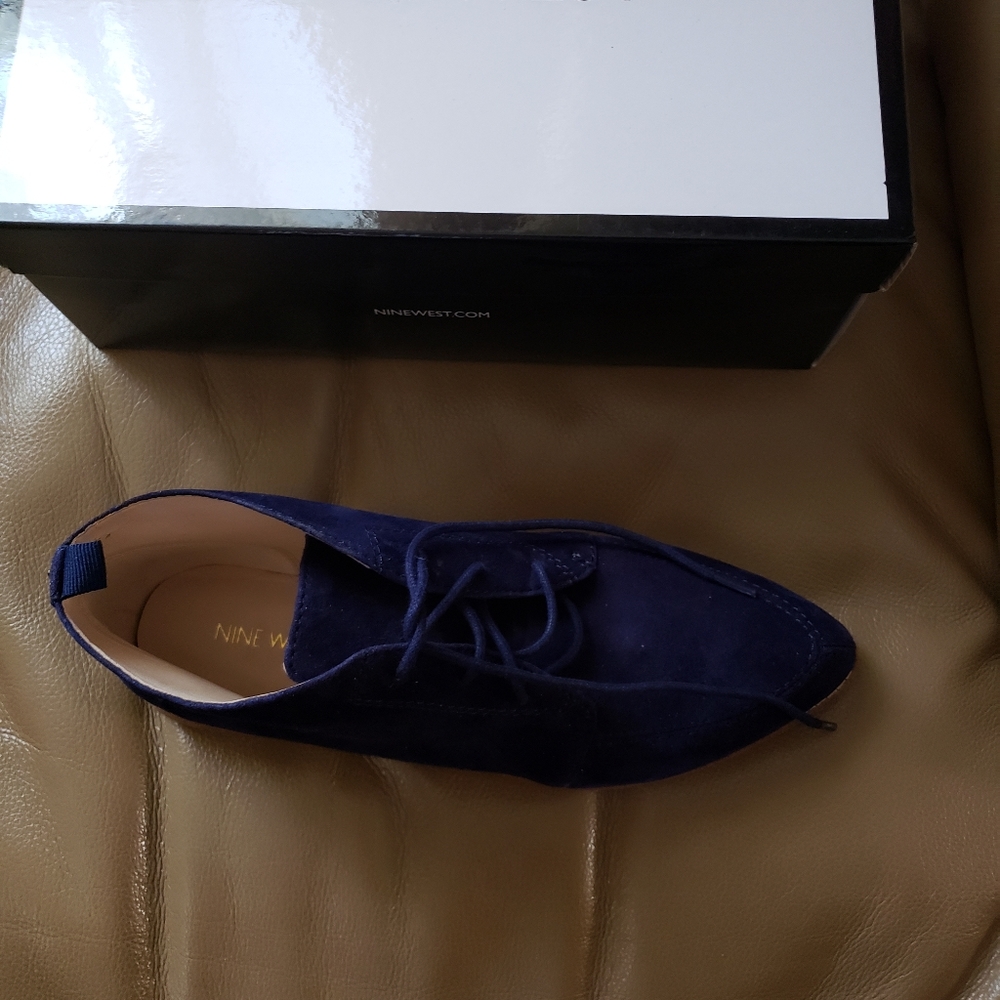 Ladies nine west booties - Picture 3 of 6